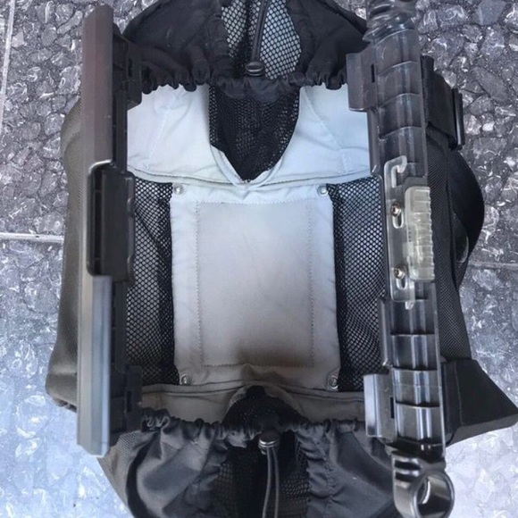 Orbit Baby Stroller Cargo Pod Diaper Bag in Black - Picture 6 of 8